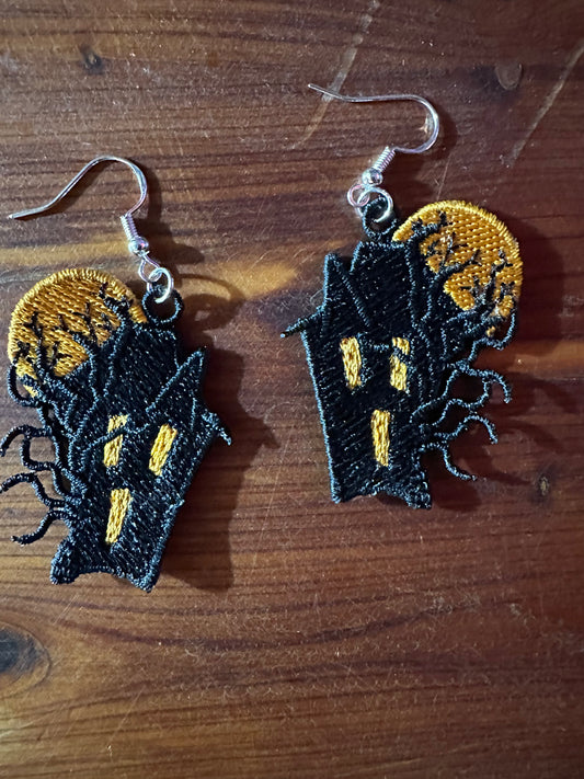 Lace - Earring set Haunted House