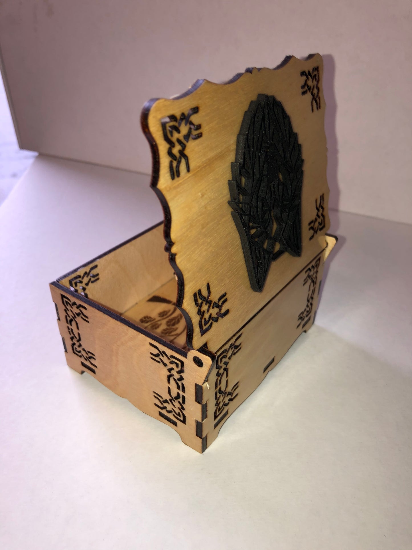 Box - Jewelry Box, Tribal-Wolf